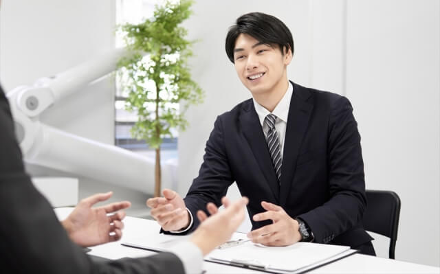 就職先の紹介
