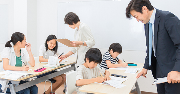 【大阪市浪速区】学習機会が乏しい小学生に放課後学習支援を行うリーダー指導員を募集