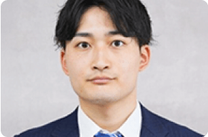 講師